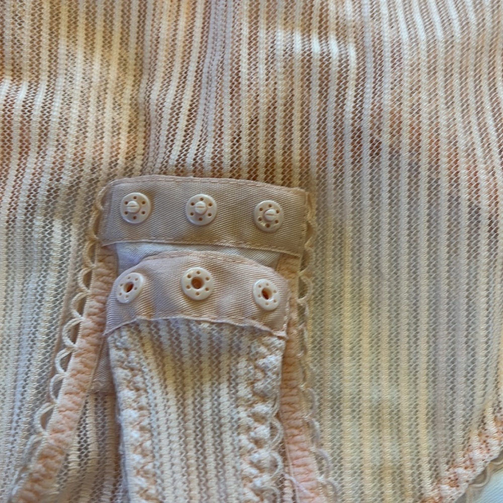 Victoria’s Secret 1-piece lingerie bodysuit with underwire 32C. - Picture 2 of 5